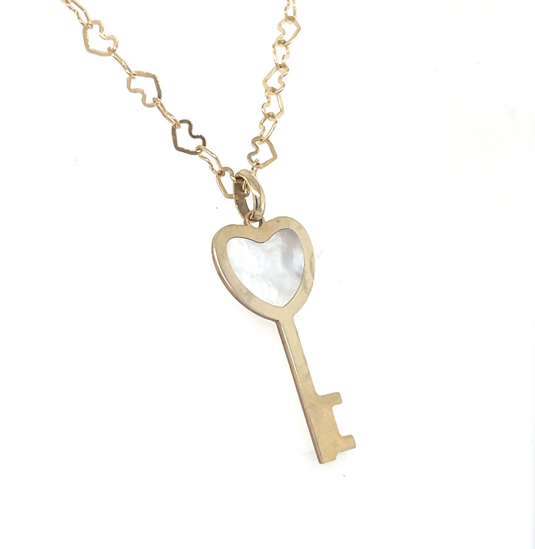 14kg Mother of Pearl Key Pendant