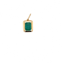 Load image into Gallery viewer, 14kg and Emerald Rectangular Pendant
