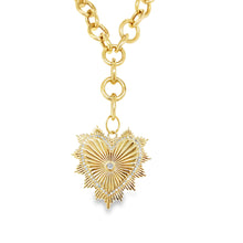 Load image into Gallery viewer, 14kg Etched Heart w Diamond Center
