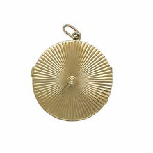 Load image into Gallery viewer, 14kg Vintage Engine Turned Locket
