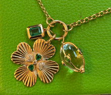 Load image into Gallery viewer, 14kg and Emerald Rectangular Pendant
