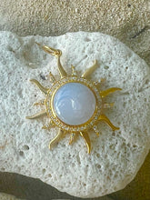 Load image into Gallery viewer, 14kg, Diamond and Carved Calcedony Sun Pendant
