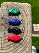 Load image into Gallery viewer, Semi Precious stone Hand Carved Fish
