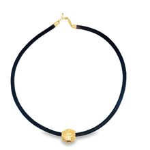 Load image into Gallery viewer, 14kg Vintage Etched Greek Key Barrel Bead
