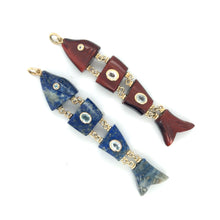 Load image into Gallery viewer, Semi Precious Stone and Chain Fish
