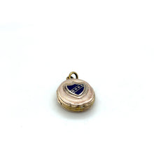Load image into Gallery viewer, Vintage 9kg Back and Front Locket
