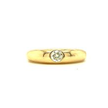 Load image into Gallery viewer, 14kg Dome Ring with Center Diamond Medium
