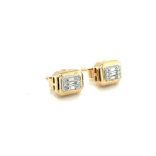 Load image into Gallery viewer, 14kg Baguette Stud Earrings
