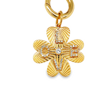 Load image into Gallery viewer, 14kg Diamond LOVE on Four-Leaf Clover Pendant
