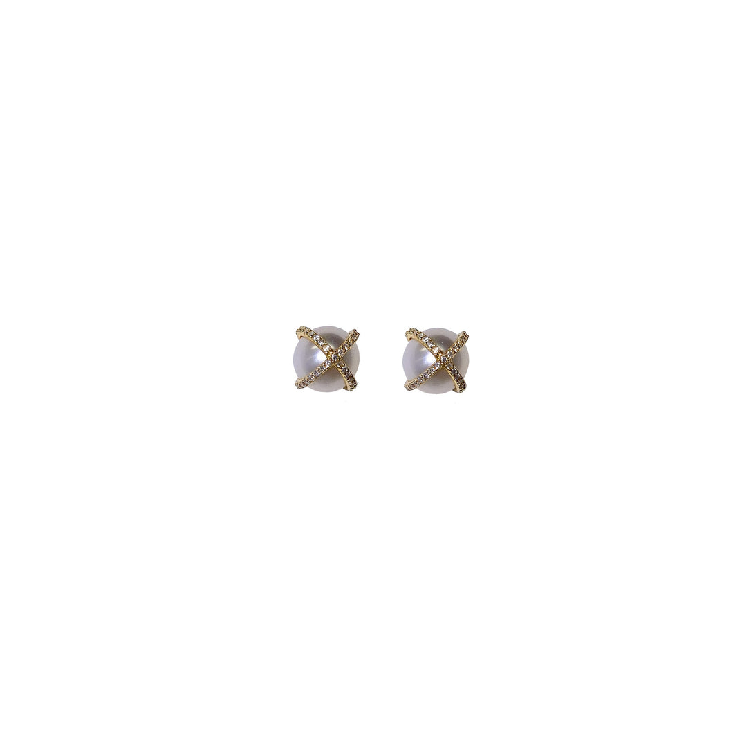 14kg Pearl and Diamond Earrings